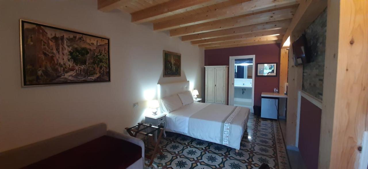 Al Castello B&B Milazzo Exteriör bild
