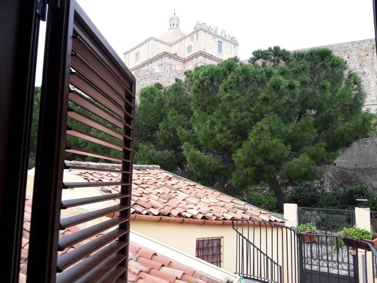 Al Castello B&B Milazzo Exteriör bild